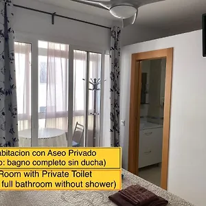Centro Privada En Apartamento Compartidos Ubytování v soukromí